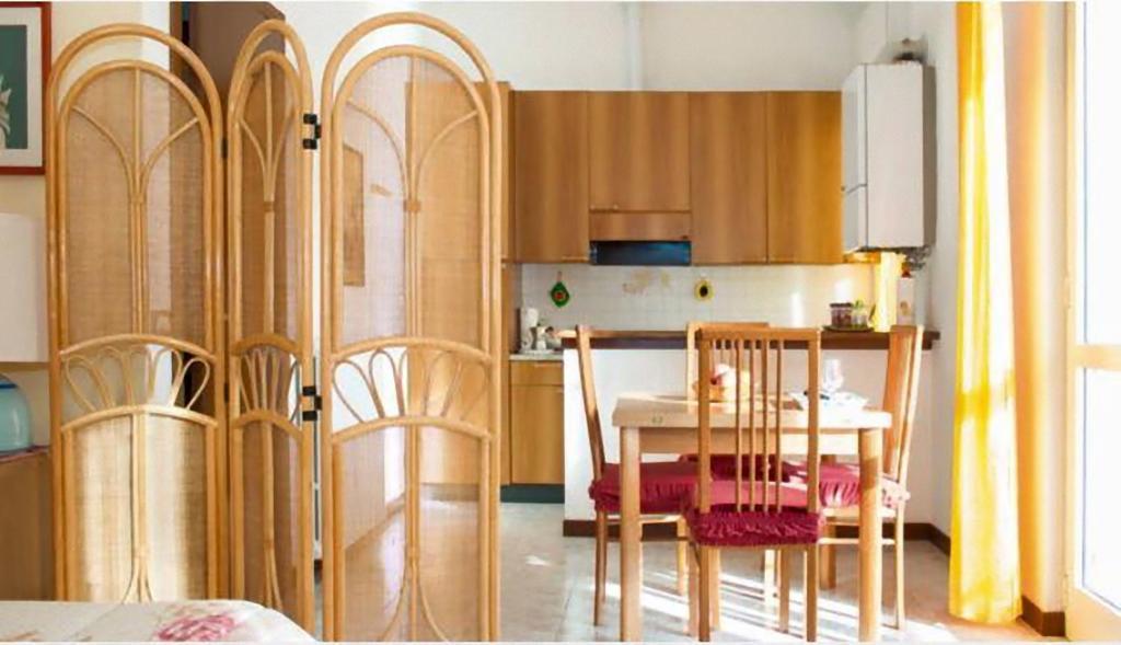 Appartamenti La Porta Sul Lago Laglio Phòng bức ảnh
