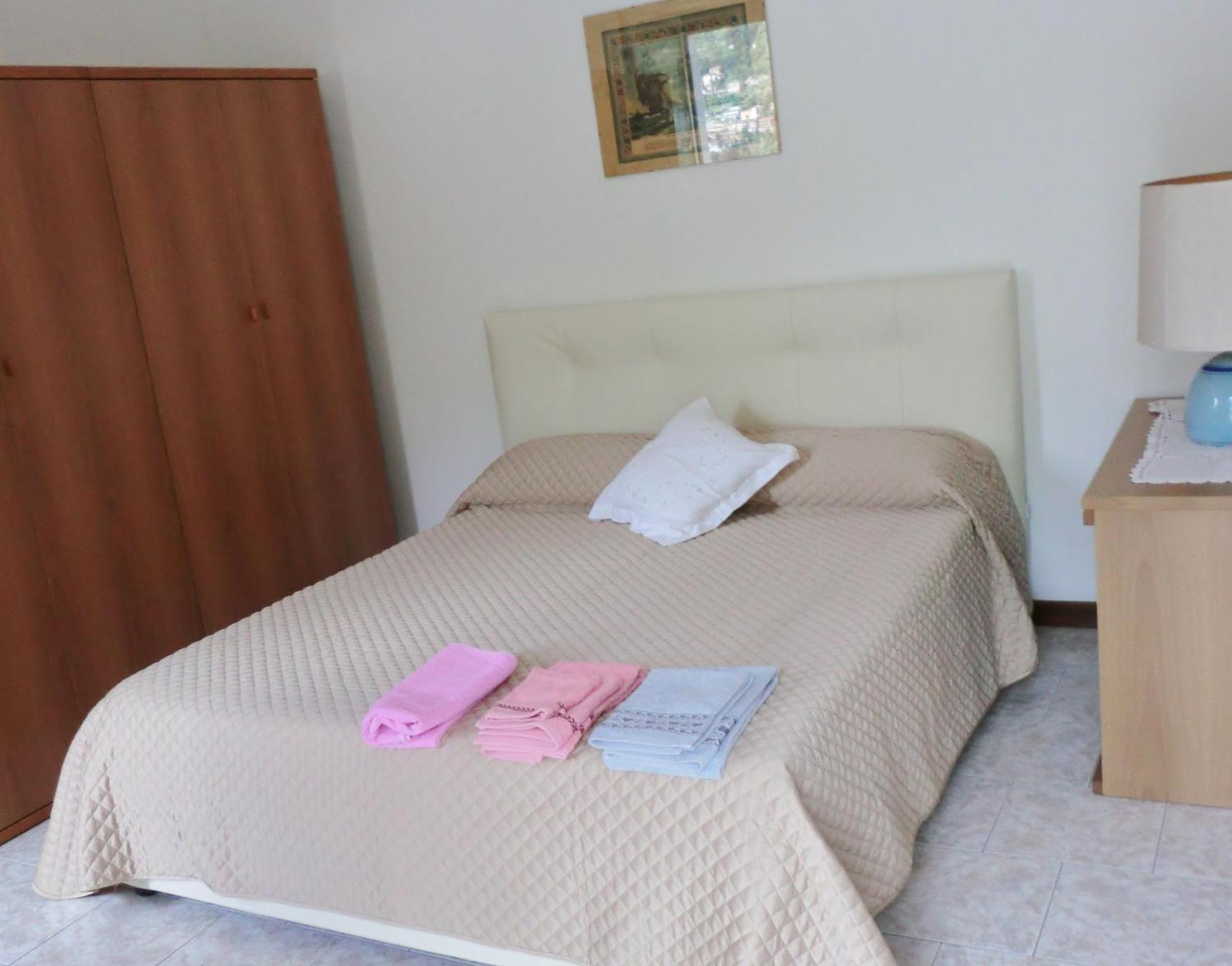 Appartamenti La Porta Sul Lago Laglio Phòng bức ảnh