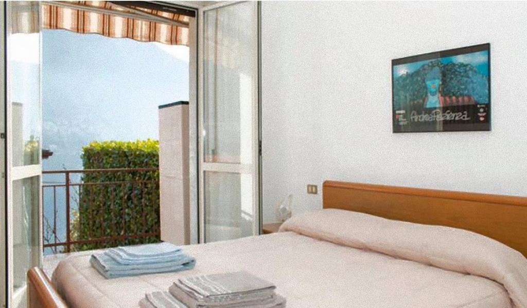 Appartamenti La Porta Sul Lago Laglio Ngoại thất bức ảnh