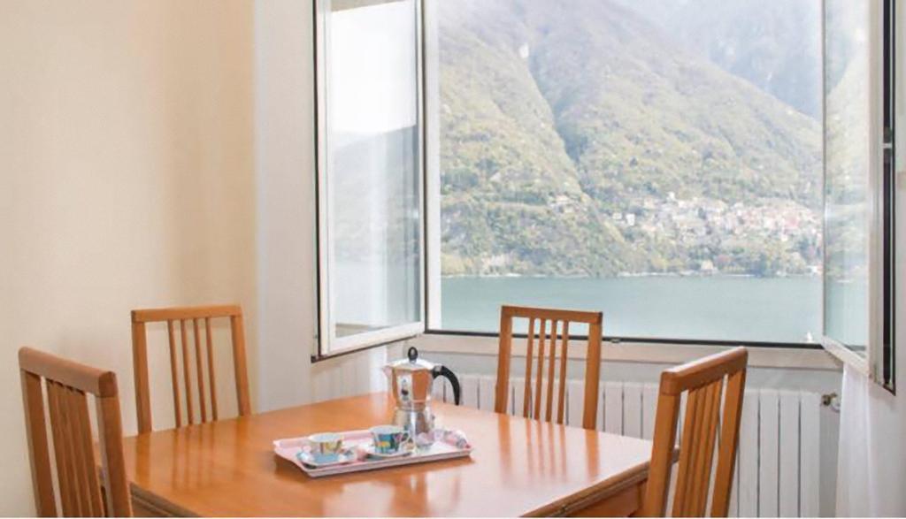 Appartamenti La Porta Sul Lago Laglio Ngoại thất bức ảnh
