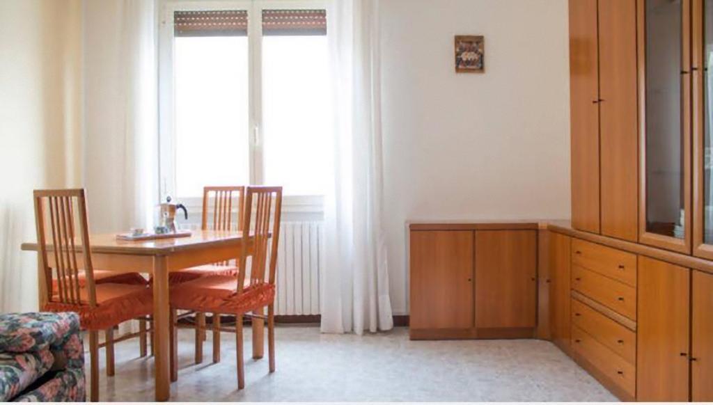 Appartamenti La Porta Sul Lago Laglio Ngoại thất bức ảnh