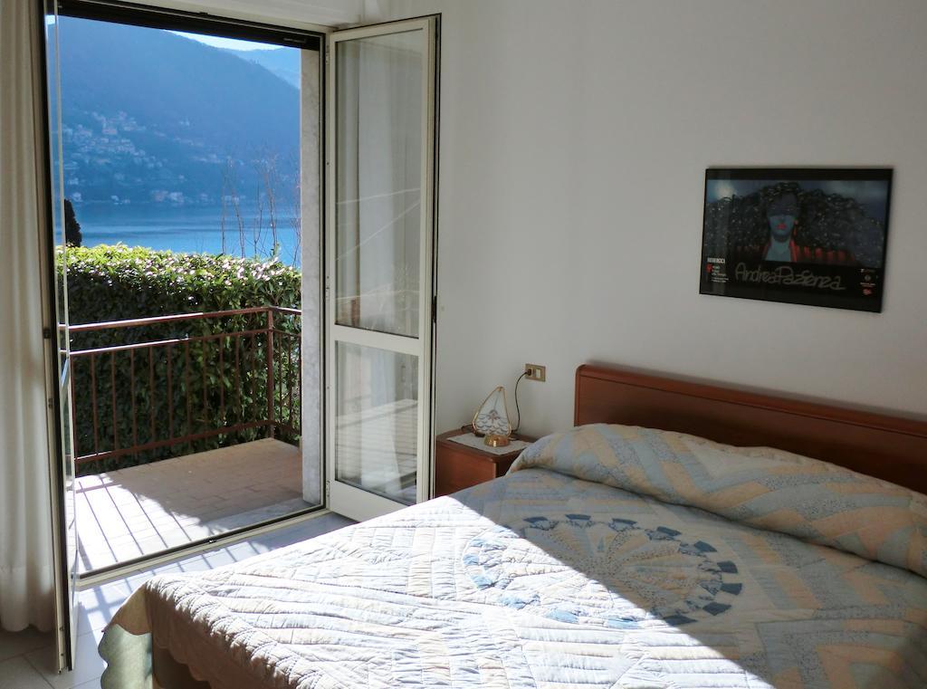Appartamenti La Porta Sul Lago Laglio Phòng bức ảnh
