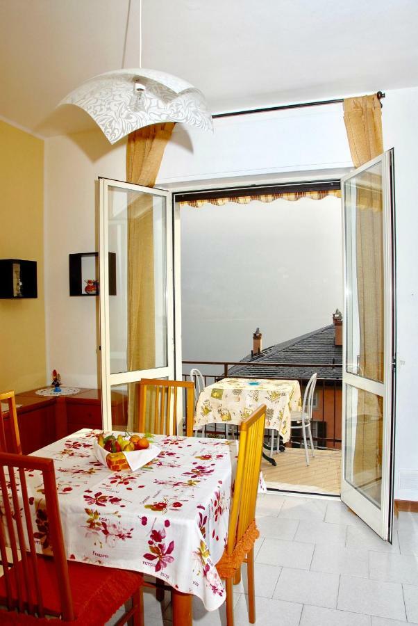 Appartamenti La Porta Sul Lago Laglio Ngoại thất bức ảnh
