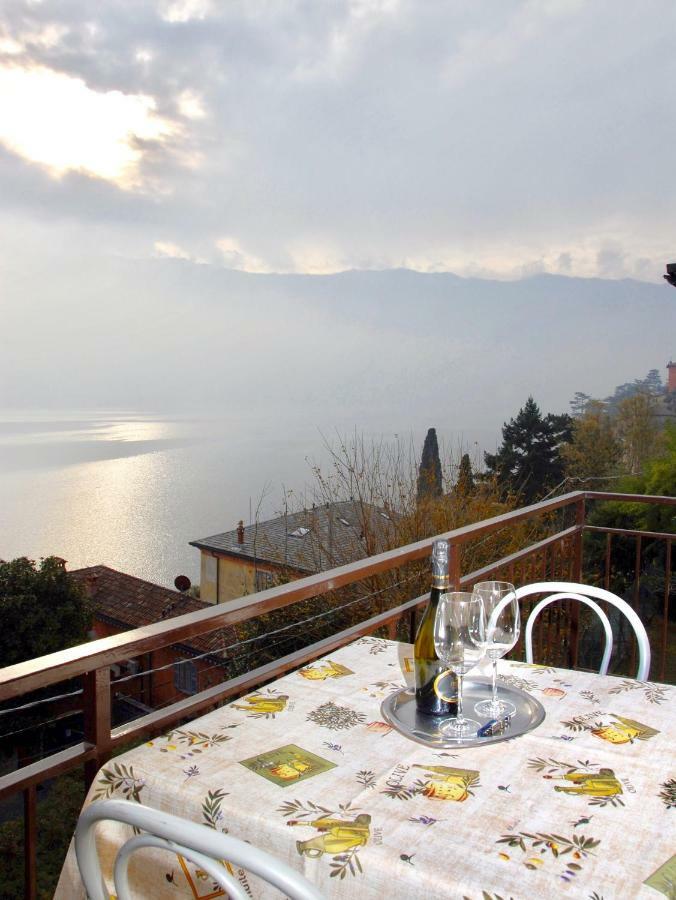 Appartamenti La Porta Sul Lago Laglio Ngoại thất bức ảnh