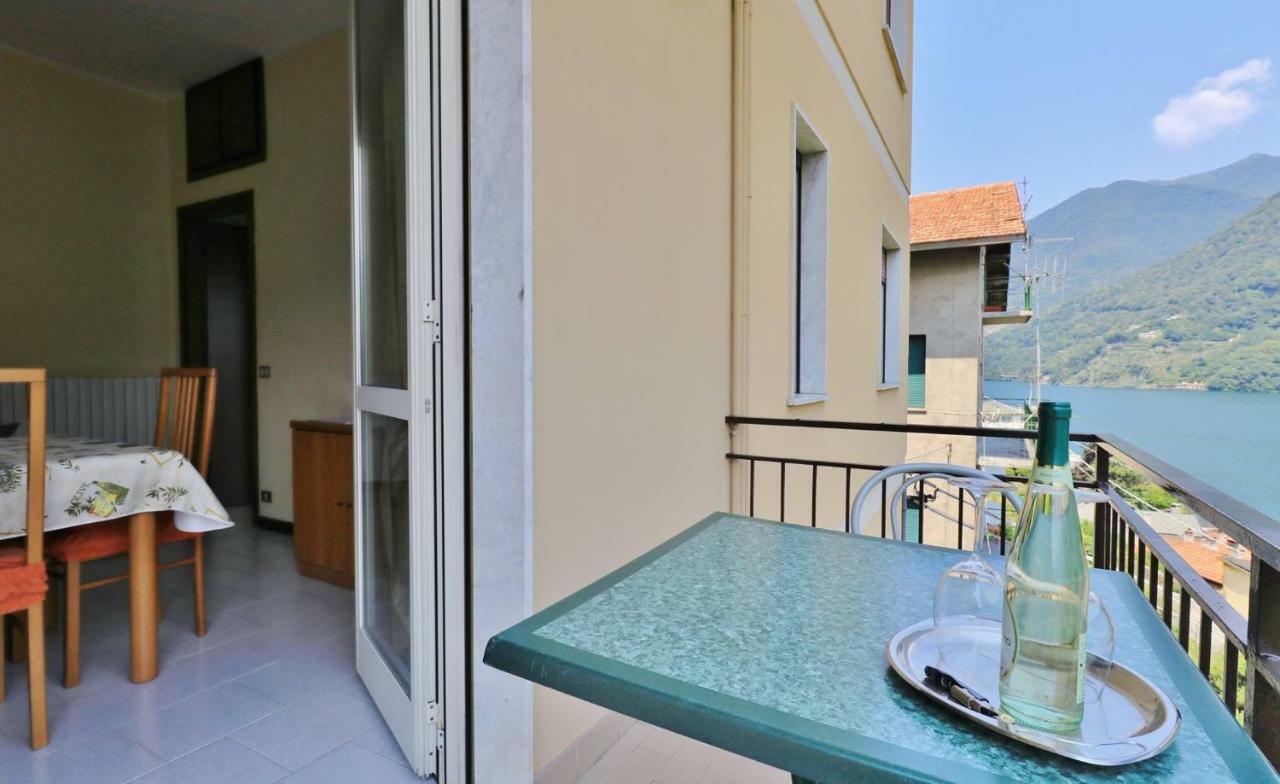 Appartamenti La Porta Sul Lago Laglio Ngoại thất bức ảnh